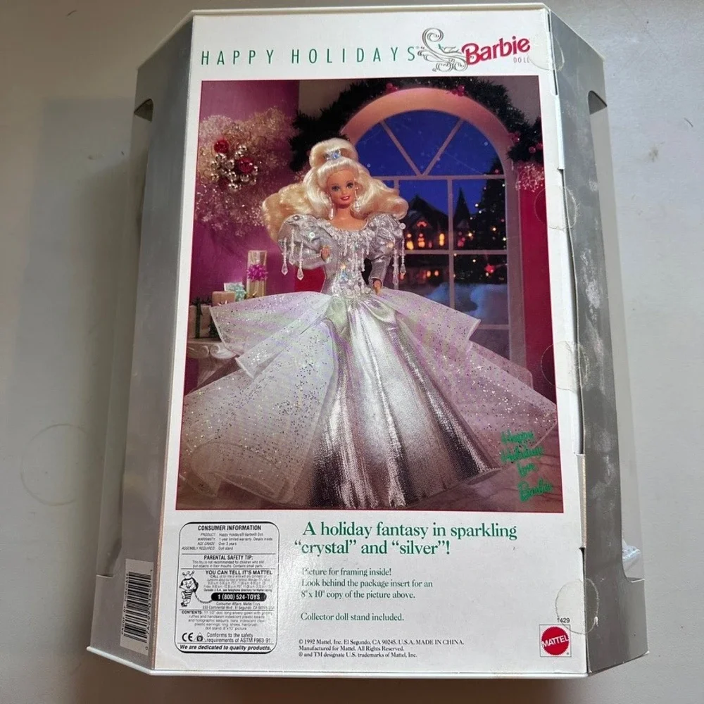 Mattel Happy Holidays Barbie 1992 Special Edition Silver Gown NIB Vintage 1429